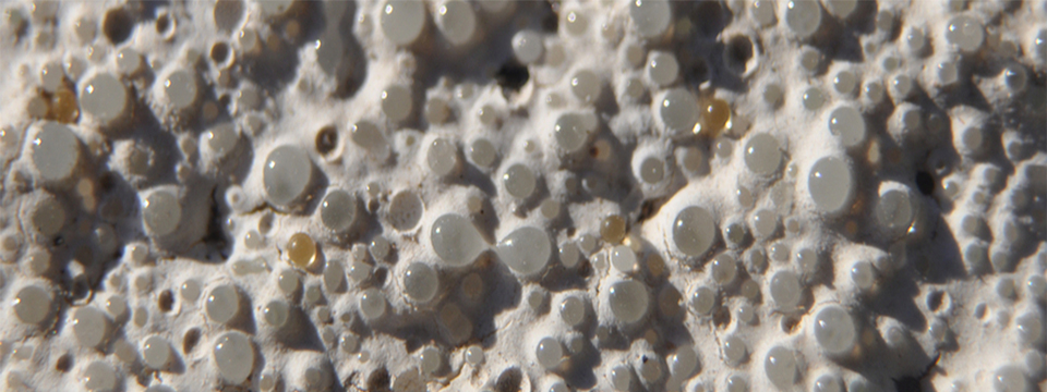 Road marking glass beads